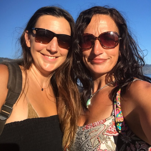 Meet your Posher, Kristina - Picture 1 of 1